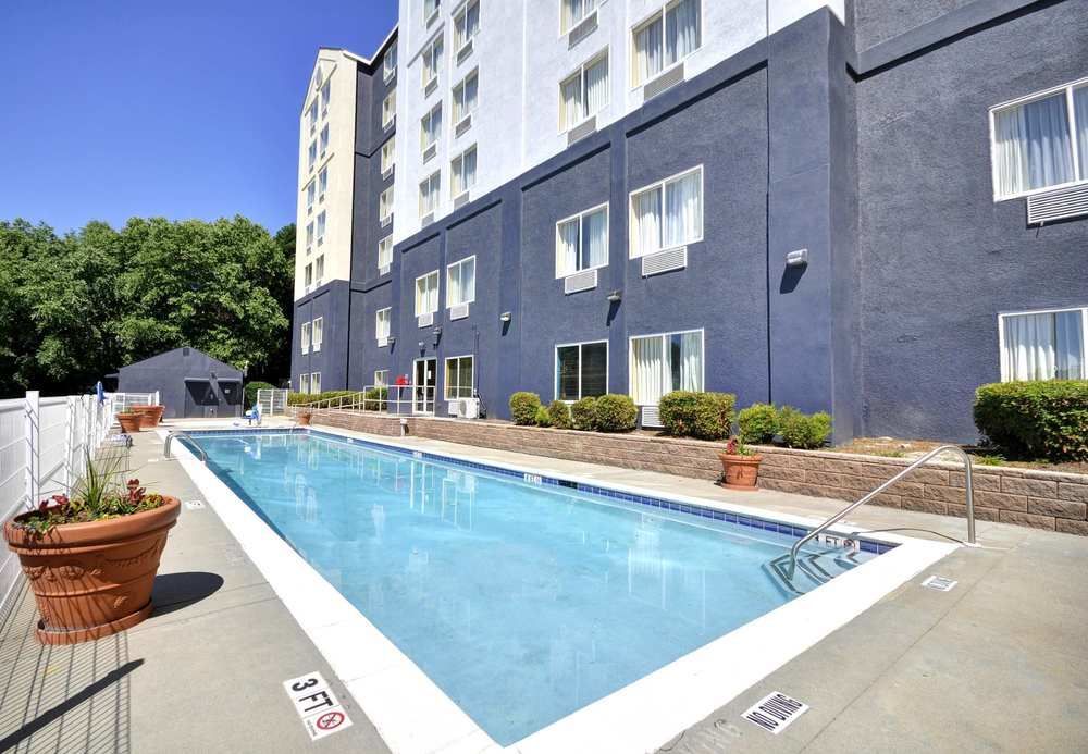 Fairfield Inn & Suites By Marriott Atlanta Vinings/Galleria Smyrna Eksteriør billede